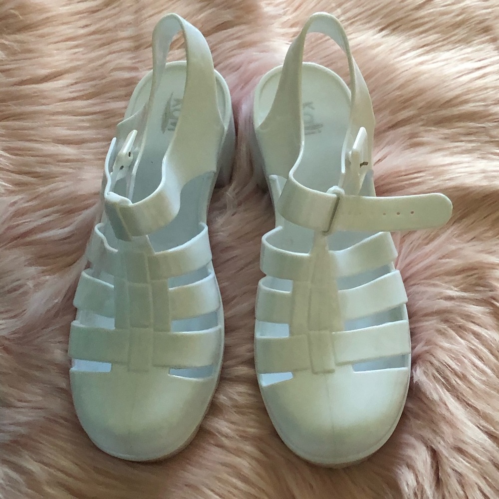 Block heel jelly sandals